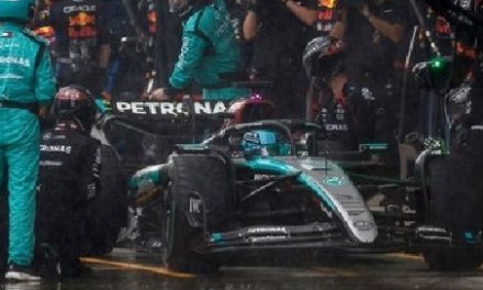 Frustrirani Russell želio ignorisati Mercedesov poziv u boks na VN Brazila