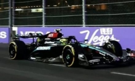 Lewis Hamilton najbrži na 1. treningu u Vegasu