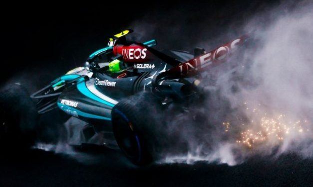 Hamilton: W15 je najgori bolid kojeg sam ikad vozio