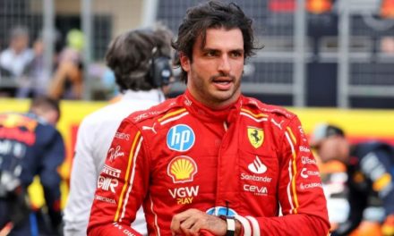 Zanemarivanje top sjedala je ‘povrijedilo’ Sainzov ego