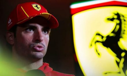 Ferrari ne isključuje Sainzov povratak