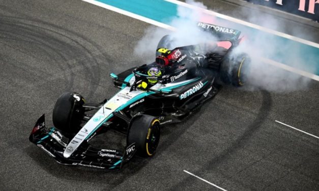 Hamilton više nema suza nakon emotivnog oproštaja od Mercedesa