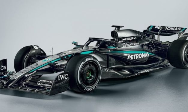 Mercedes predstavio W16 bolid za 2025