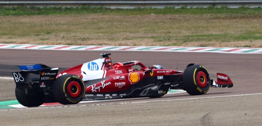 Šta je novo na SF-25: Ovjes, podnica, DRS, motor