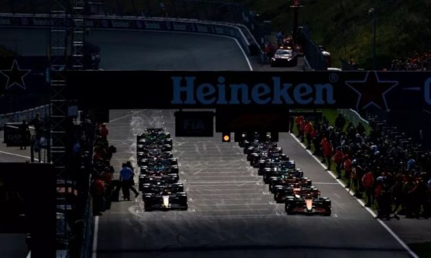 FIA razmatra povratak V10 motora, ne isključuje ukidanje motora za 2026