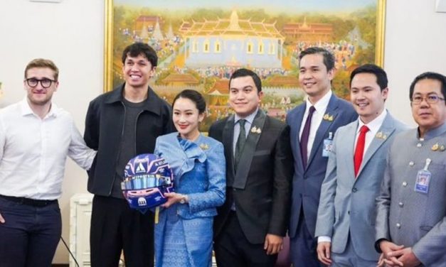 Albon se sastao sa premijerom Tajlanda kako bi podržao utrku u Bangkoku