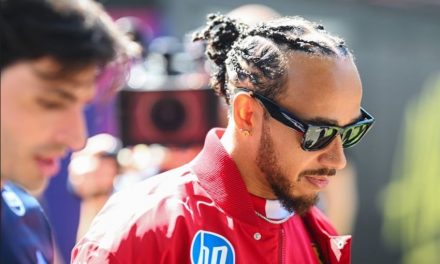 Vowles traži da Sainz izbjegne još jednu besmislenu borbu sa Hamiltonom