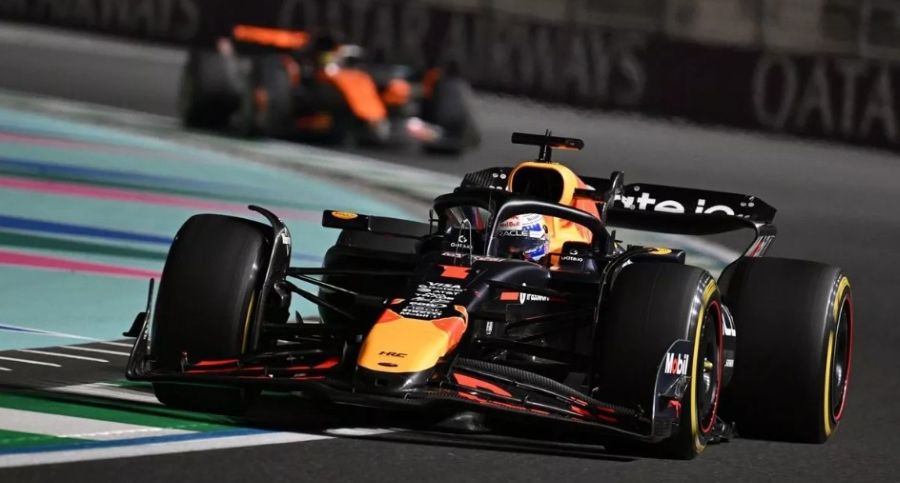 Norris tvrdi da je Max bio najbrži u Džedi, Piastri oprezan