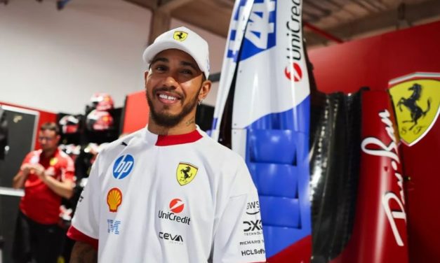 Hamilton mora biti ‘vulkan’ u Ferrariju — Villeneuve