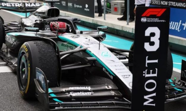 Allison: Mercedes donosi inovacije da popravi trkaći tempo