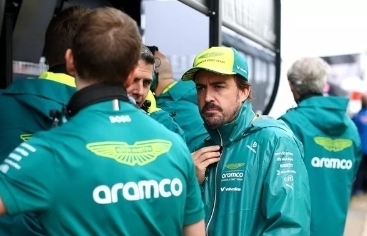 Alonso frustriran zbog strategije Aston Martina na VN Velike Britanije