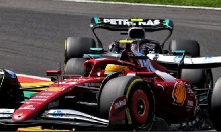 Hamilton 1 od 3 vozača koji starta iz boksa