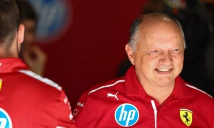 Ferrari se fokusira isključivo na sebe u utrci