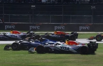 Lawson kritikovao Sainza za incident u Meksiku: “Uništio mi je utrku”