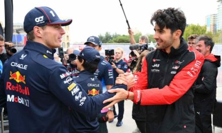 Opasni Verstappen ima „dobru šansu“ za osvajanje naslova — Ocon