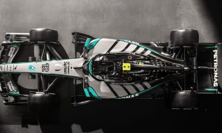 Mercedes otkrio vizualni identitet W17 bolida