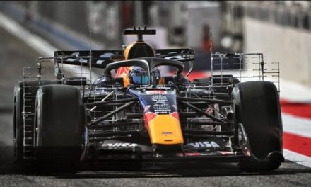Max Verstappen najbrži u jutarnjem dijelu 1. dana testiranja