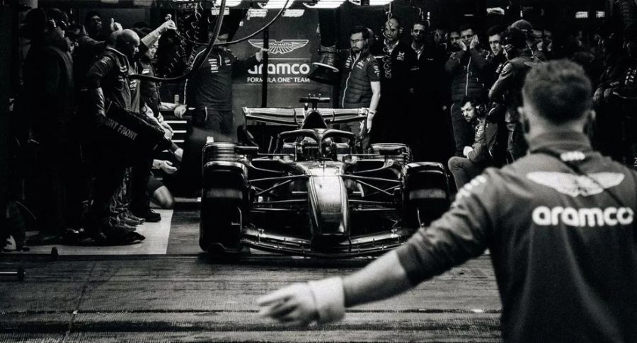 Rani tehnički trendovi bolida za 2026.: AMR26, SF-26 i W17 otkrivaju razlike