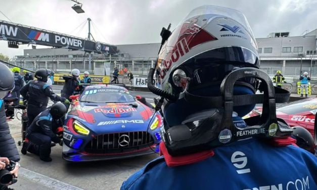 Verstappen ostao bez pobjede na Nordschleifeu zbog kvara na Mercedesu