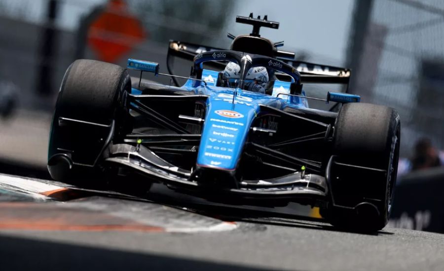 Vowles otkrio kako ih limit budžeta sprečava da odmah olakšaju FW48