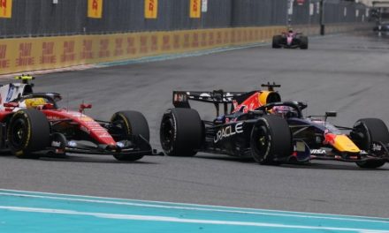 Hamilton: Nisam imao sreće s Verstappenovim spinom i kontaktom koji je uslijedio