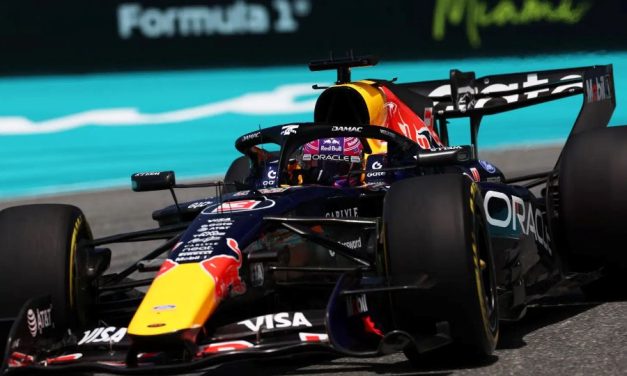 Mekies: Verstappen nikad ne odustaje