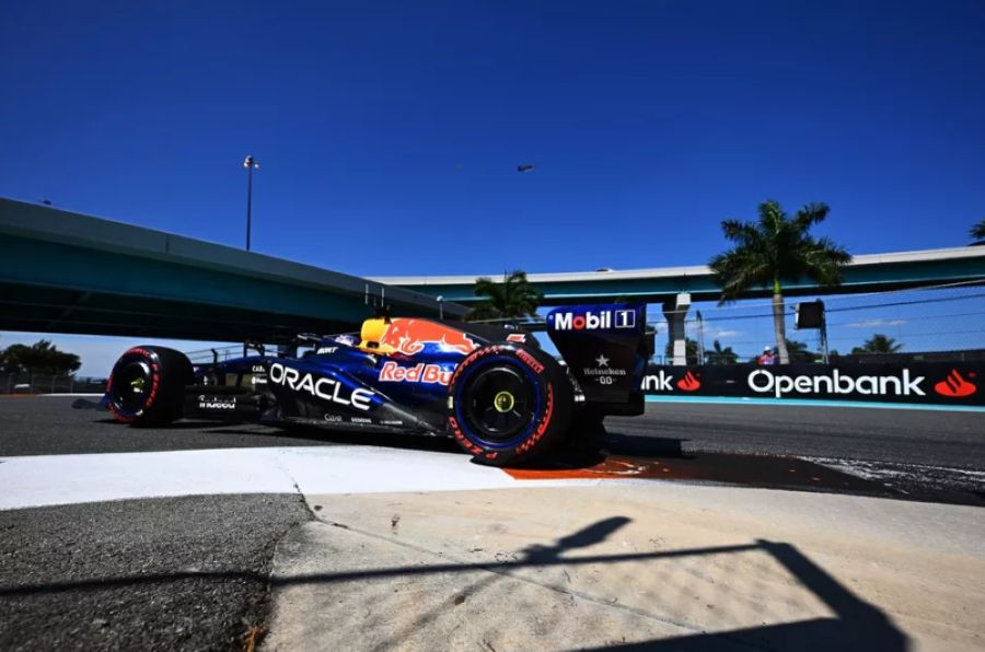 Verstappen: Konačno vozim bolid kako želim — više nisam putnik