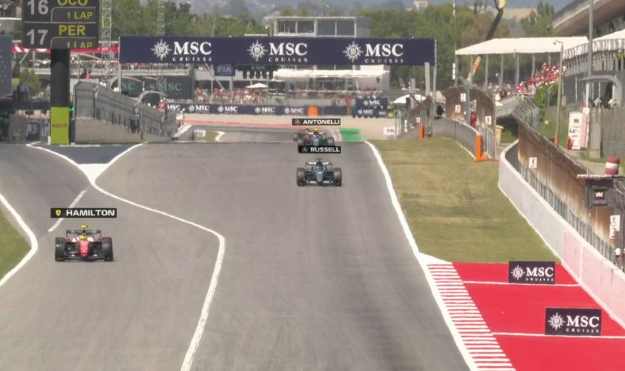 Ferrarijeva agresivna strategija zaustavila Mercedes u Barceloni