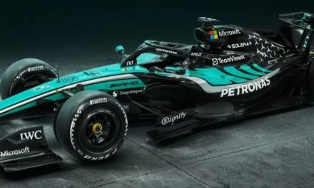 Mercedes predstavio poseban livery za povratak F1 u Maleziju