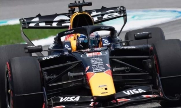 Verstappen objasnio zašto nije vozio soft gume: Želio sam dugi stint zbog moguće kiše