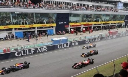 FIA objasnila haos u formacijskom krugu: Više bolida izgubilo snagu