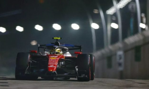 Hamilton: Dodao sam više prednjeg krila i gurnuo bolid preko granice